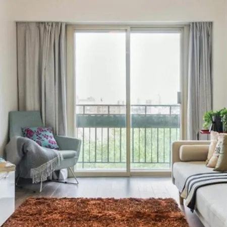 123 Apartment In Ben Van Don Street